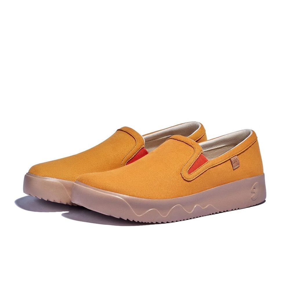UIN Men’s Travel Shoes Slip On Loafers Fuerteventura (Nugget Fuerteventura X)